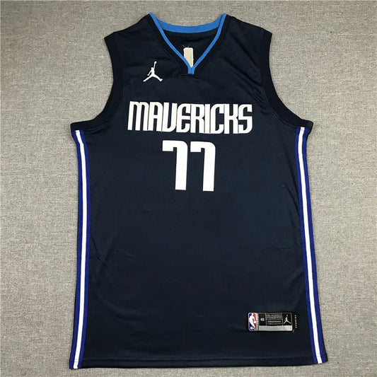 Dallas Mavericks Luka Don?i? NO.77 Basketball Jersey